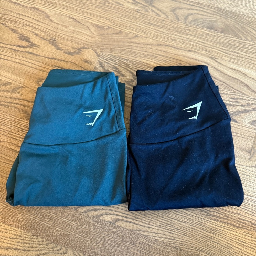 Original GymShark training leggings. 2 back: black and green.